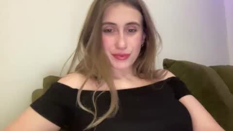 Snapshot of walkiria19 chatting on February 2026 06:36:02 PM walkiria19 online show from February 2026 06:36:02 PM