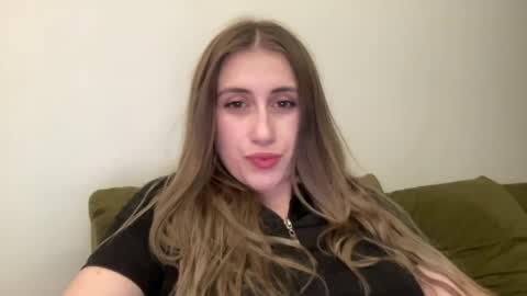 walkiria19 online show from June 2026 07:38:02 PM