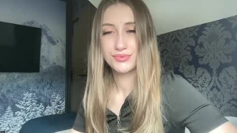 walkiria19 online show from June 2026 07:44:01 AM