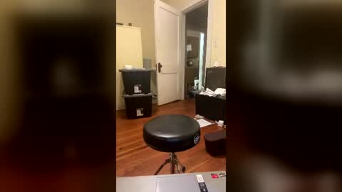 Walter online show from June 2026 09:52:01 AM