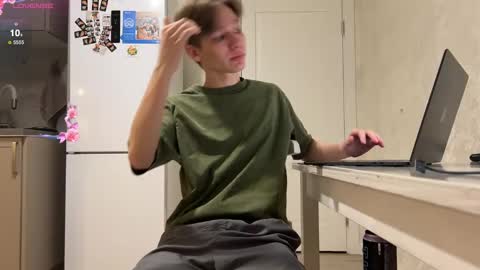 Snapshot of walterback chatting on March 2025 05:38:01 PM Mark and Tom online show from March 2025 05:38:01 PM