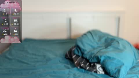 Snapshot of walterback chatting on November 2025 12:17:01 PM Mark and Tom online show from November 2025 12:17:01 PM