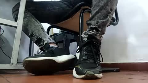 WaltherFeet  online show from May 2026 03:50:01 PM
