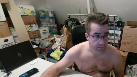 Snapshot of wammes85 chatting on December 2024 09:58:02 PM wammes online show from December 2024 09:58:02 PM