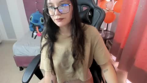 Alexandra online show from May 2026 06:14:02 PM