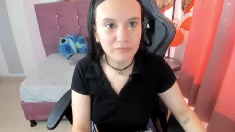 Alexandra online show from May 2026 07:08:01 PM