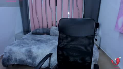 Snapshot of wandaxs69 chatting on February 2025 07:00:01 PM wanda online show from February 2025 07:00:01 PM