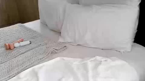 Snapshot of wanderlustgaal chatting on October 2025 06:19:02 PM wanderlustgaal online show from October 2025 06:19:02 PM