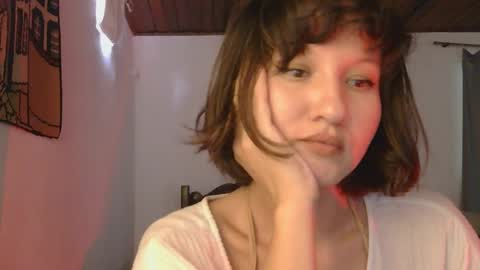 Miya online show from February 2026 03:33:01 PM