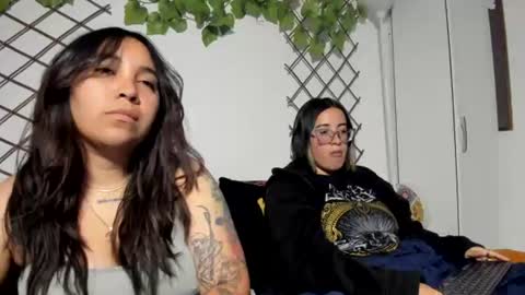 Snapshot of waningrosee chatting on July 2026 11:37:02 PM Waningrose Lu online show from July 2026 11:37:02 PM