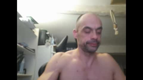 wankadelik online show from January 2026 10:19:02 PM