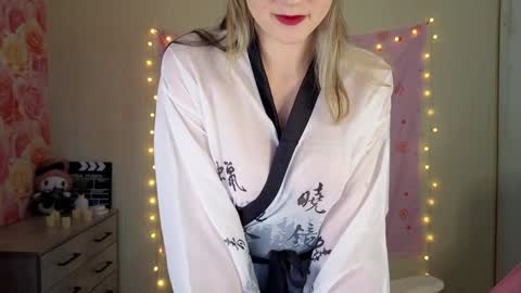 Kate online show from January 2025 04:22:02 AM