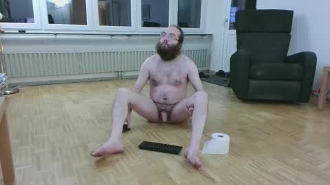 wantsahug online show from December 2025 09:00:01 PM