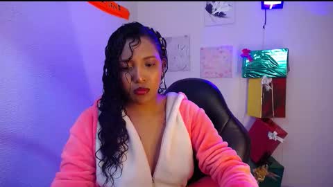 EMILY online show from November 2025 09:30:01 AM