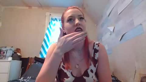 Snapshot of warwhore24 chatting on December 2024 06:05:01 PM warwhore24 online show from December 2024 06:05:01 PM