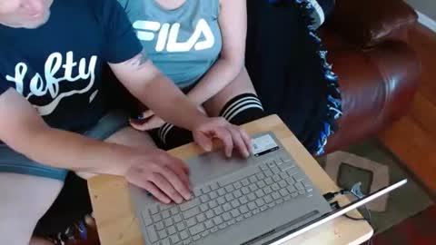 Snapshot of watchedging chatting on January 2025 05:01:01 PM Hereforfun online show from January 2025 05:01:01 PM