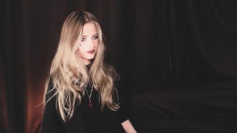 Snapshot of waterfallwoods chatting on November 2025 07:20:01 AM waterfallwoods online show from November 2025 07:20:01 AM