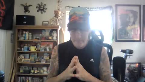 Snapshot of waterfire420 chatting on February 2025 10:48:01 PM waterfire420 online show from February 2025 10:48:01 PM