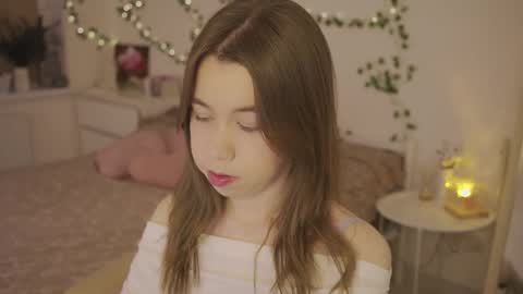 Tess  Pls support me with  Can we reach 155 my favorite number online show from March 2026 04:14:01 PM