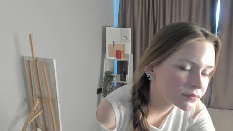 Snapshot of wavaprestwood chatting on February 2026 01:08:02 PM Lola online show from February 2026 01:08:02 PM