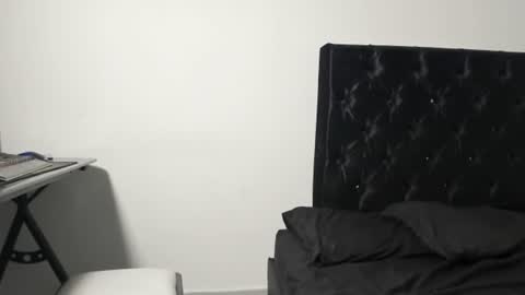 webcamoneshine online show from July 2026 01:02:01 PM
