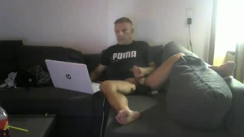 weberbenny online show from August 2026 01:49:02 AM