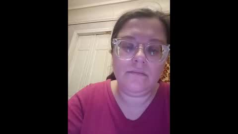 Marina online show from October 2025 04:50:01 PM