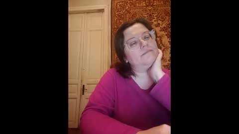 Marina online show from November 2025 01:03:02 AM