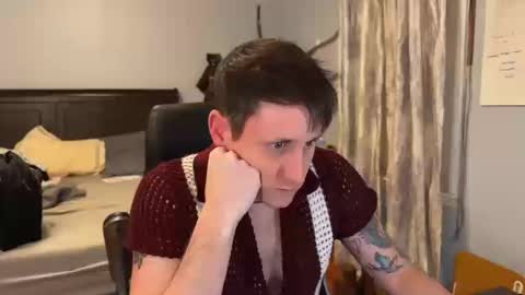 Snapshot of webslingxxxx chatting on October 2025 11:26:02 PM webslingxxxx online show from October 2025 11:26:02 PM