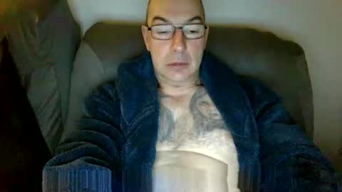 wechatistrokeurub online show from October 2025 05:53:02 AM