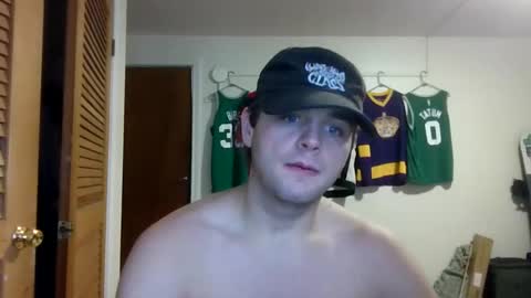 Snapshot of weenskir chatting on April 2026 05:39:01 PM weenskir online show from April 2026 05:39:01 PM