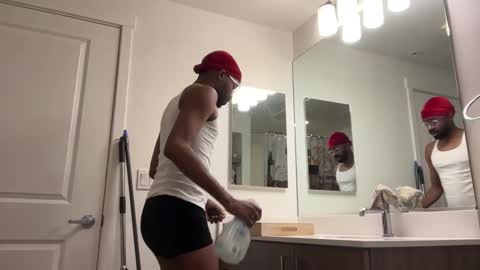 Snapshot of wellpackaged_ chatting on January 2025 01:44:01 AM Langston online show from January 2025 01:44:01 AM