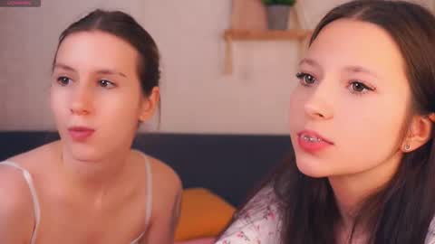 Snapshot of wendiesetters chatting on November 2025 07:35:02 PM Nora online show from November 2025 07:35:02 PM