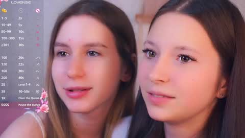 Snapshot of wendiesetters chatting on November 2025 08:31:01 PM Nora online show from November 2025 08:31:01 PM