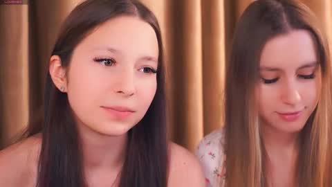 Snapshot of wendiesetters chatting on December 2025 08:02:01 PM Nora online show from December 2025 08:02:01 PM