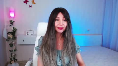 Wendi Foster online show from January 2025 07:29:02 PM