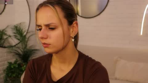 Im Wendy online show from May 2026 09:00:01 PM