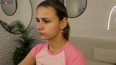Im Wendy online show from July 2026 09:28:02 PM
