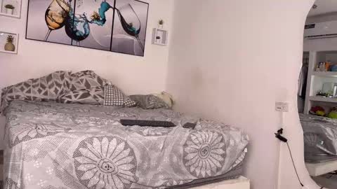 Snapshot of wendy_and_alex1712 chatting on March 2025 01:36:02 AM Wendy Alex online show from March 2025 01:36:02 AM