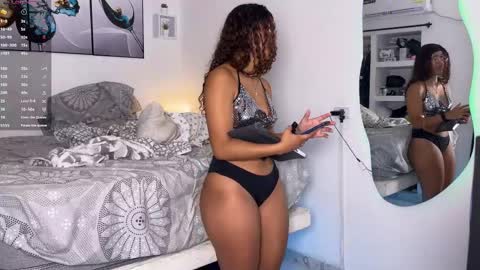 Snapshot of wendy_and_alex1712 chatting on October 2025 10:59:02 PM Wendy Alex online show from October 2025 10:59:02 PM