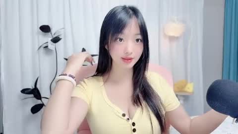 Snapshot of wenni123123 chatting on July 2026 11:17:02 AM wenni123123 online show from July 2026 11:17:02 AM