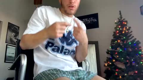 Snapshot of wentbrokeonstrippers chatting on December 2024 09:18:02 PM Topjitt online show from December 2024 09:18:02 PM