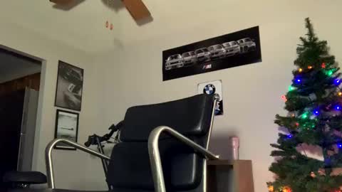 Snapshot of wentbrokeonstrippers chatting on January 2025 08:21:02 AM Topjitt online show from January 2025 08:21:02 AM