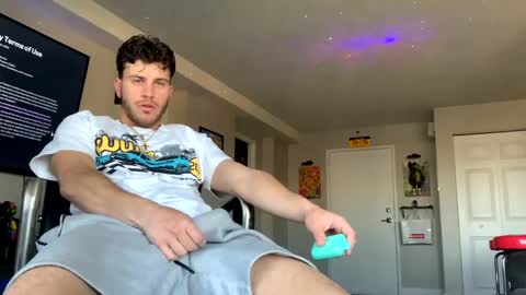 Snapshot of wentbrokeonstrippers chatting on January 2025 04:19:01 PM Topjitt online show from January 2025 04:19:01 PM