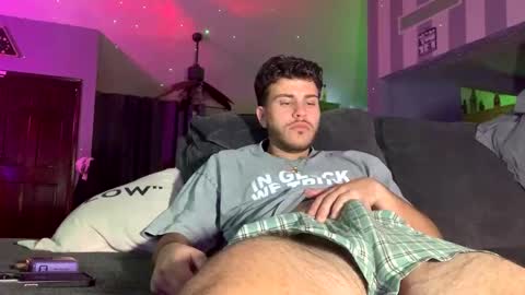 Snapshot of wentbrokeonstrippers chatting on December 2025 06:42:02 AM Topjitt online show from December 2025 06:42:02 AM