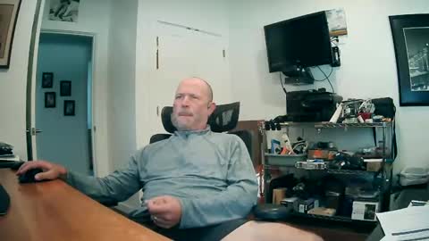 weseeyouwatching online show from September 2025 06:41:02 PM