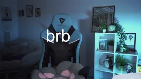 little girl who is always rightLisa online show from February 2025 05:30:01 AM