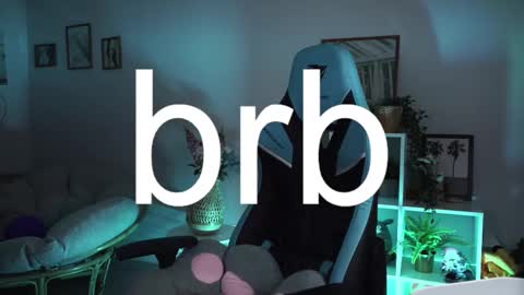 little girl who is always rightLisa online show from February 2025 05:01:01 AM