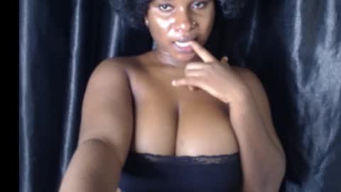 Snapshot of wet_xxpussy55 chatting on November 2025 01:52:02 AM Sonia online show from November 2025 01:52:02 AM