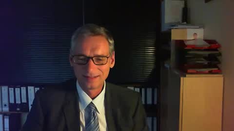 Snapshot of wetsuitedman chatting on September 2025 04:06:01 PM Franz online show from September 2025 04:06:01 PM